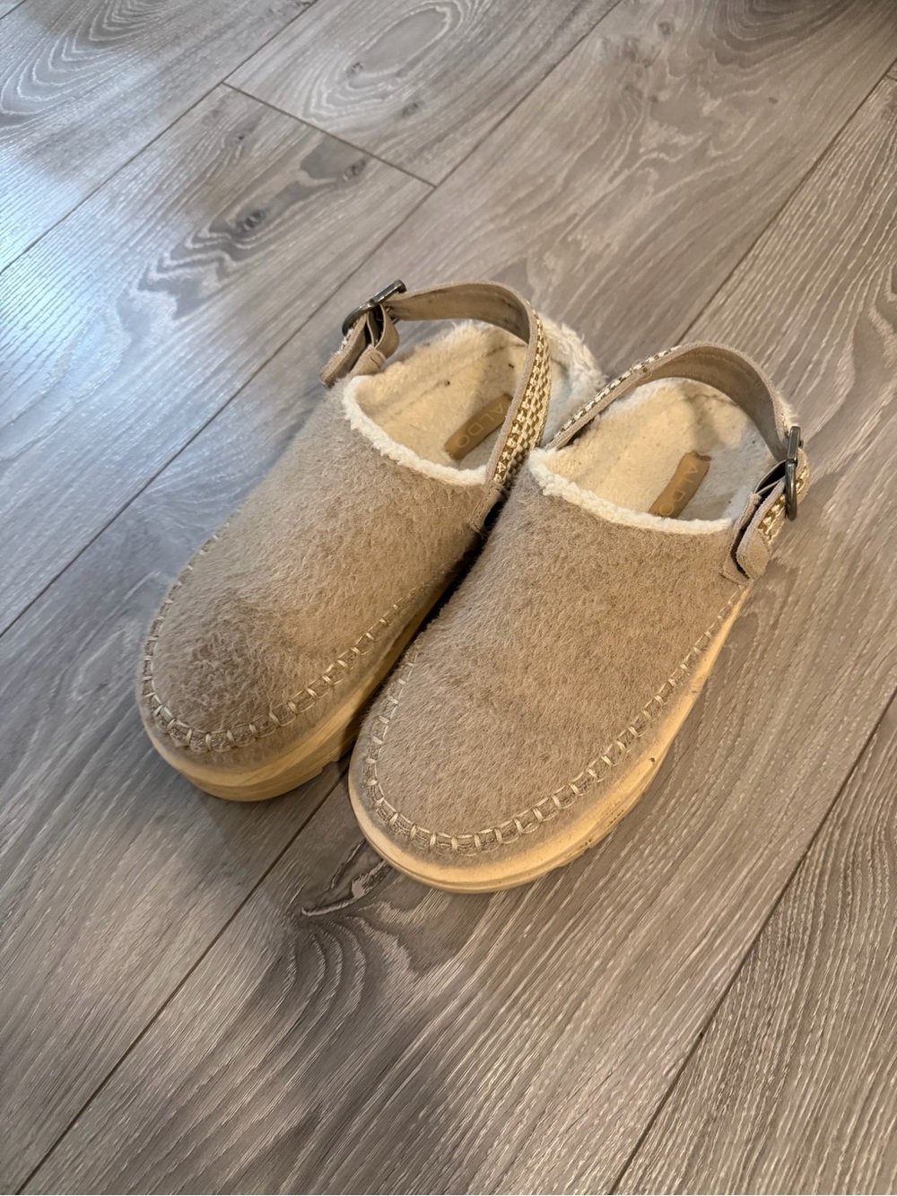 Aldo Kids Beige Slingback Clog with Cream Lining